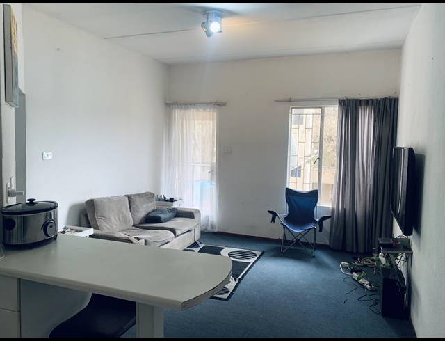 1 BEDROOM APARTMENT RENTED IN PARKDENE